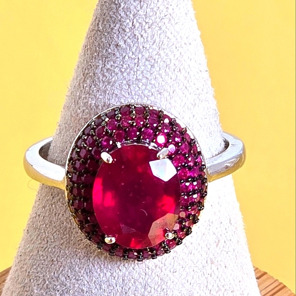 925 Sterling Silver Ring Sz 7.75  with Natural  Ruby Gemstone - Picture 14 of 15